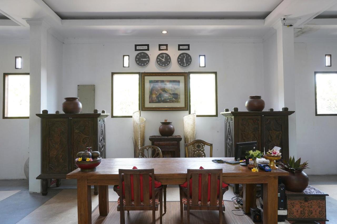 Hôtel Oyo 1840 Kubu Ubud Extérieur photo