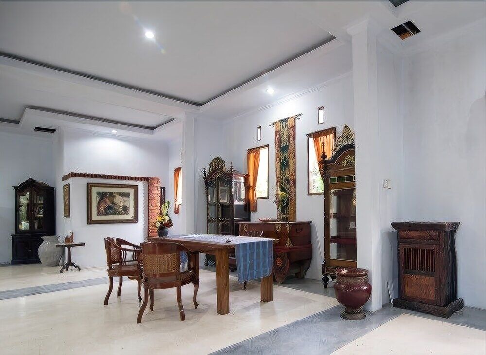 Hôtel Oyo 1840 Kubu Ubud Extérieur photo