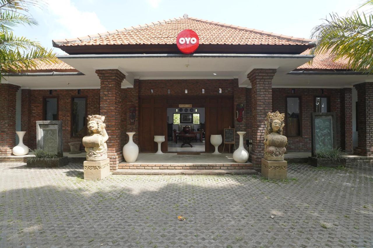 Hôtel Oyo 1840 Kubu Ubud Extérieur photo