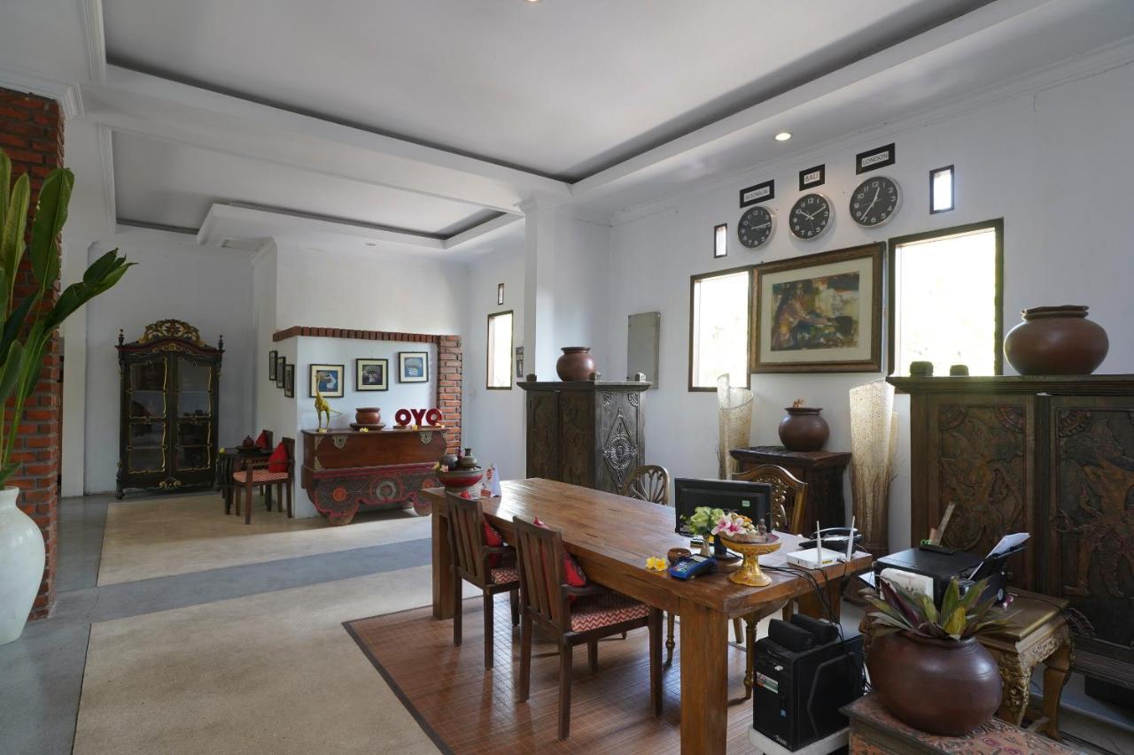 Hôtel Oyo 1840 Kubu Ubud Extérieur photo